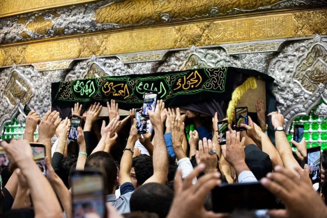 تصاویر | بدرقه با شکوه همسر آیتالله سیستانی در عراق