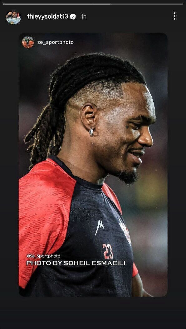 عکس| مهاجم جنجالی پرسپولیس با گوشواره به سبک کریس رونالدو