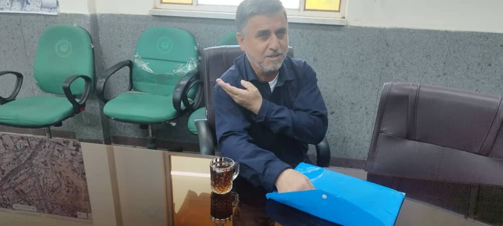 پیگیری حقوقی مسائل خانوادههای شهدا و ایثارگران در مسجدسلیمان