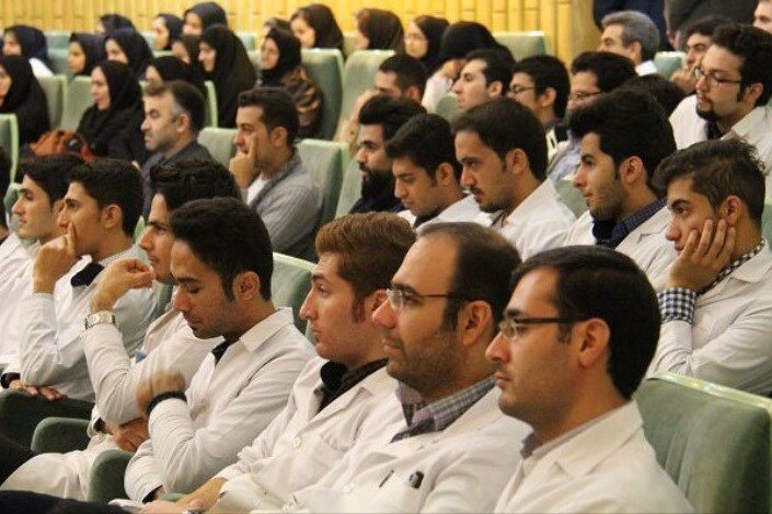 ضوابط و شرایط ادامه تحصیل دانشجویان علوم‌پزشکی اعلام شد