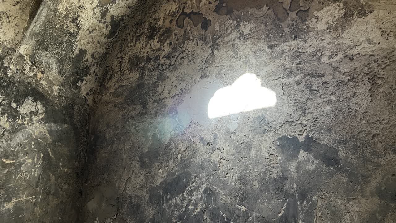 حمام قصلان در حد فاخرترین حمامهای ایران است / لزوم احیای موزه سنگ و کاوش در تپهی ۵۰۰۰ ساله