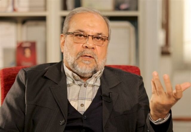 دبیر شورای عالی امنیت ملی با صدور پیامی هشداردهنده اعلام کرد: پرونده انتقام برای خون شهید خامنهای کبیر و دیگر شهدای مظلوم کشور همچنان باز است و مسئولان به زودی به مجازات آنها خواهند رسید. دبیر شورای عالی امنیت ملی با صدور پیامی هشداردهنده اعلام کرد: پرونده انتقام برای خون شهید خامنهای کبیر و دیگر شهدای مظلوم کشور همچنان باز است و مسئولان به زودی به مجازات آنها خواهند رسید.