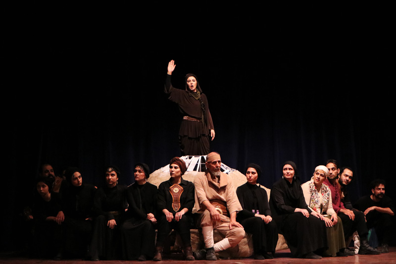 گزارش تصویری از تئاتر داستانهای سرزمین مردمان خردمند در سمنان