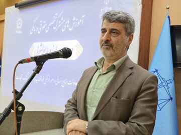 هماندیشی قضات در موضوع پولشویی مسیر احقاق حقوق است هماندیشی قضات در موضوع پولشویی مسیر احقاق حقوق است