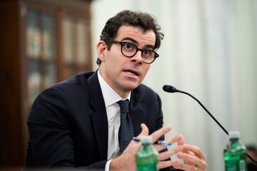 آیا اینستاگرام میکروفون موبایل شما را شنود میکند؟