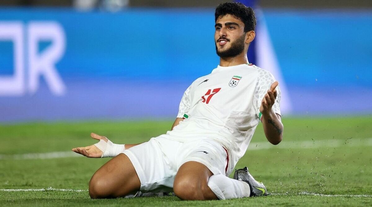 تغییر تیم فوتبالیست ایرانی بعد از 57 دقیقه بازی!