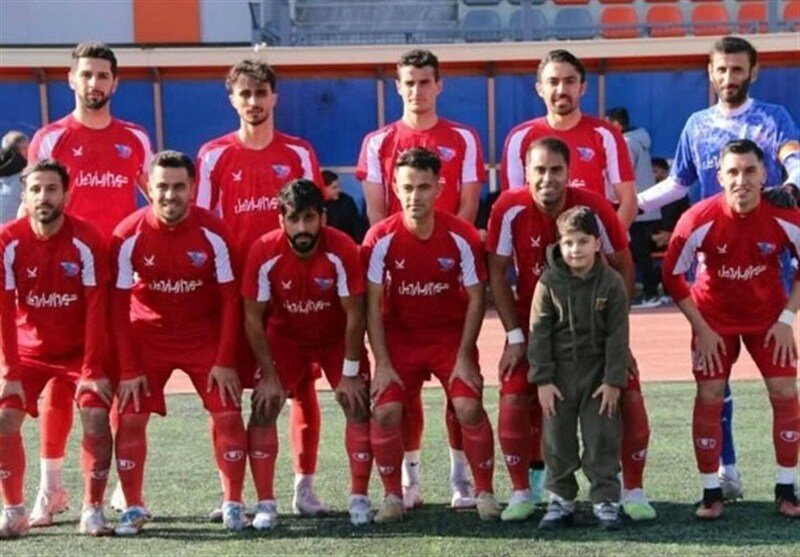 سرمربی تیم فوتبال شهرداری اردبیل از کوتاهی‌ها و کم‌توجهی‌ها انتقاد کرد. وی نسبت به وضعیت فعلی تیم و موانع موجود ابراز نارضایتی کرده و خواستار توجه بیشتری به نیازهای بازیکنان و کادر فنی شد.