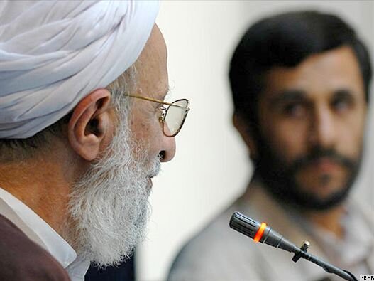 جدال گفتمان‌های سنت‌گرایی و مصلحت‌گرایی؛ جلیلی و روحانی وارثان شکاف ۵۰ ساله دیدگاه های مصباح یزدی و هاشمی رفسنجانی