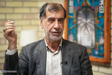 باهنر: برخی می‌خواهند تمام جنگ 12روزه را گردن جاسوسان بیاندازند / آمریکا به خوبی معنی فتوا برای شیعیان را می‌داند / روایت مخالفت جلیلی با CFT تا جلسه آخر!