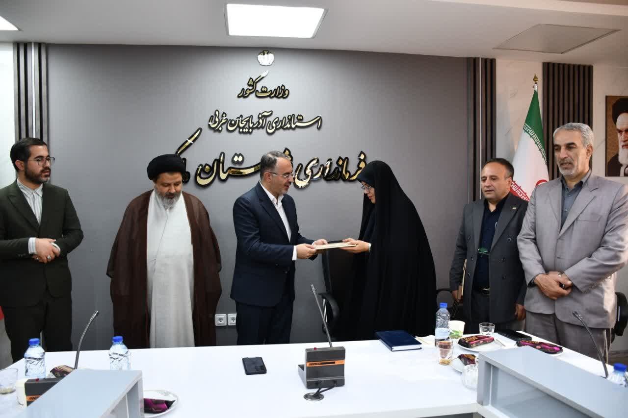 دو فرماندار جدید در استان آذربایجان‌غربی معرفی شدند. به این ترتیب، ماکو به عنوان سومین شهر استان به جمع شهرهایی پیوست که زنان در سمت فرمانداری فعالیت می‌کنند.