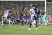 عکس| خوشحالی حنیف بعد از گل خوردن استقلال