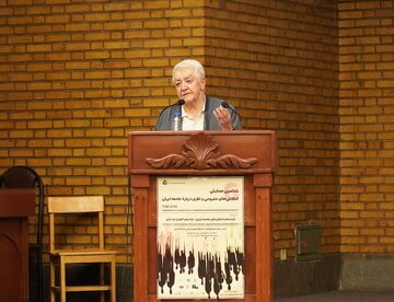 روایت پرویز پیران از قدرت زنان: کلید عبور از «جامعه لحظهای» در دستان زنان است / زوال خرد جمعی و کابوس «مدرنیته معکوس» در تاریخ ۱۵۰ ساله ایران روایت پرویز پیران از قدرت زنان: کلید عبور از «جامعه لحظهای» در دستان زنان است / زوال خرد جمعی و کابوس «مدرنیته معکوس» در تاریخ ۱۵۰ ساله ایران