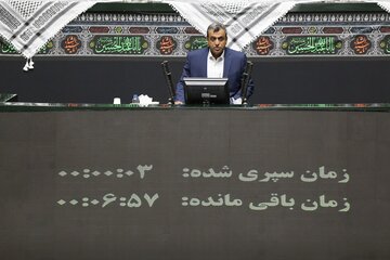 دلجویی مقامات سیستان و بلوچستان از مولوی عبدالحمید و آسیب دیدگان حوادث 8 مهر زاهدان / نماینده سراوان: با بستن مرز، میزان جرم در استان چند برابر شده است