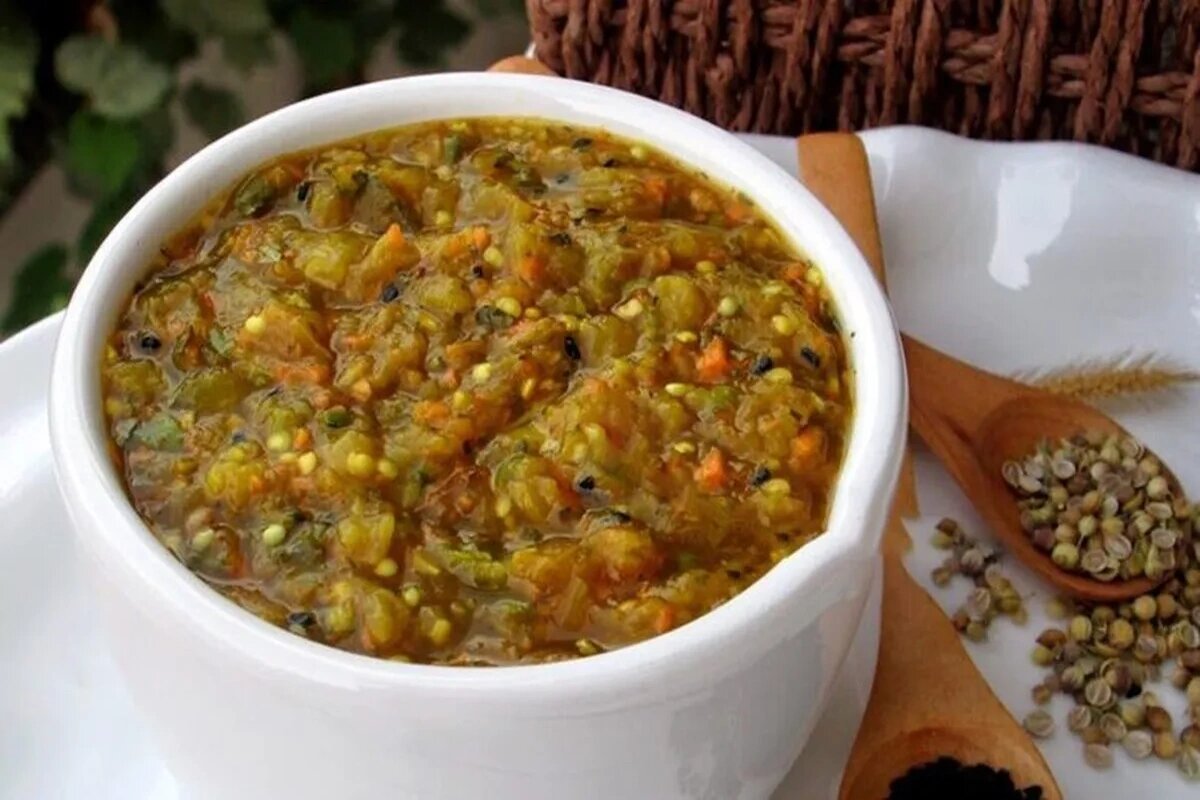 خطر مسمومیت با خیارشور و ترشی را جدی بگیرید/ خیارشور سرکهای بهتر است یا نمکی؟/بیکیفیتترین نوع ترشی کدام است؟