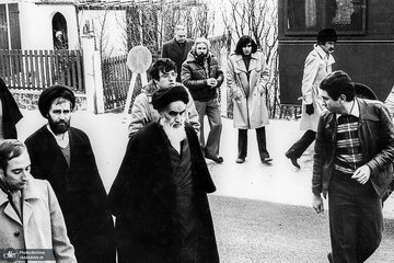 امام چگونه مرکز رهبری انقلاب را انتخاب کرد؟ چرا نوفل لوشاتو؟
