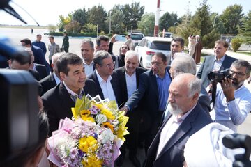 در روز اول سفر وزیر ورزش و جوانان به ارومیه چه گذشت؟ در روز اول سفر وزیر ورزش و جوانان به ارومیه چه گذشت؟