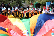کودکان سمنان، هنرمندان کوچکِ رویای شهر زیبای فردا/ جشنواره کودک در هفته جهانی کودک؛ جشنی سرشار از شادی، خلاقیت و امید