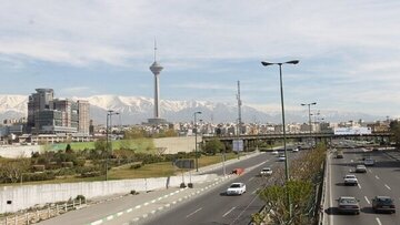هوای تهران در شرایط قابل قبول است