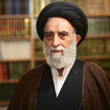 ناظم زاده قمی: اکثریت روحانیون در تنگنای شدید معیشتی به سر می‌برند / انتقاد از بی‌توجهی برخی روحانیون به درد و رنج مردم
