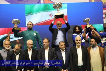 روز پایانی هفتمین دوره مسابقات آسیایی ورزش های زورخانه ای و کشتی پهلوانی در ارومیه