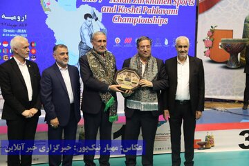 روز پایانی هفتمین دوره مسابقات آسیایی ورزش های زورخانه ای و کشتی پهلوانی در ارومیه