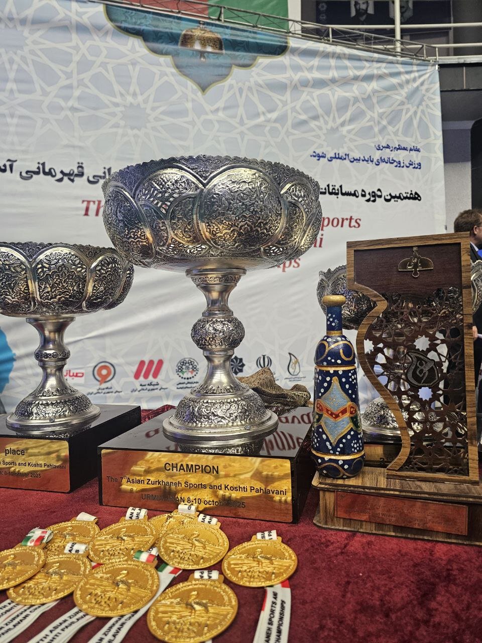 ایران قهرمان هفتمین دوره مسابقات ورزشهای زورخانهای و کشتی پهلوانی آسیا در ارومیه شد