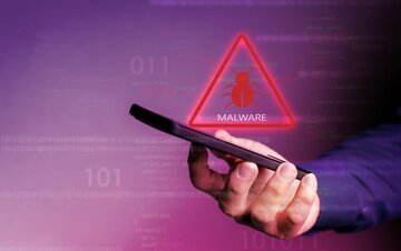 کشف بدافزاری که به جای شما به مخاطبهایتان پیام میدهد