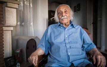 با تعالی ایران دوباره زنده می‌شوم و بازمی‌گردم / آن که تاریخ را پژوهش کرد و آن را ساخت