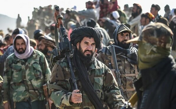 جنگ پاکستان و طالبان بر سر چیست؟ / همسایگان ایران یکدیگر را به حمایت از تروریسم متهم میکنند / اسلامآباد دیگر طالبان را دوست خود نمیداند