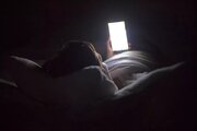 شب‌ها از موبایل استفاده نکنید