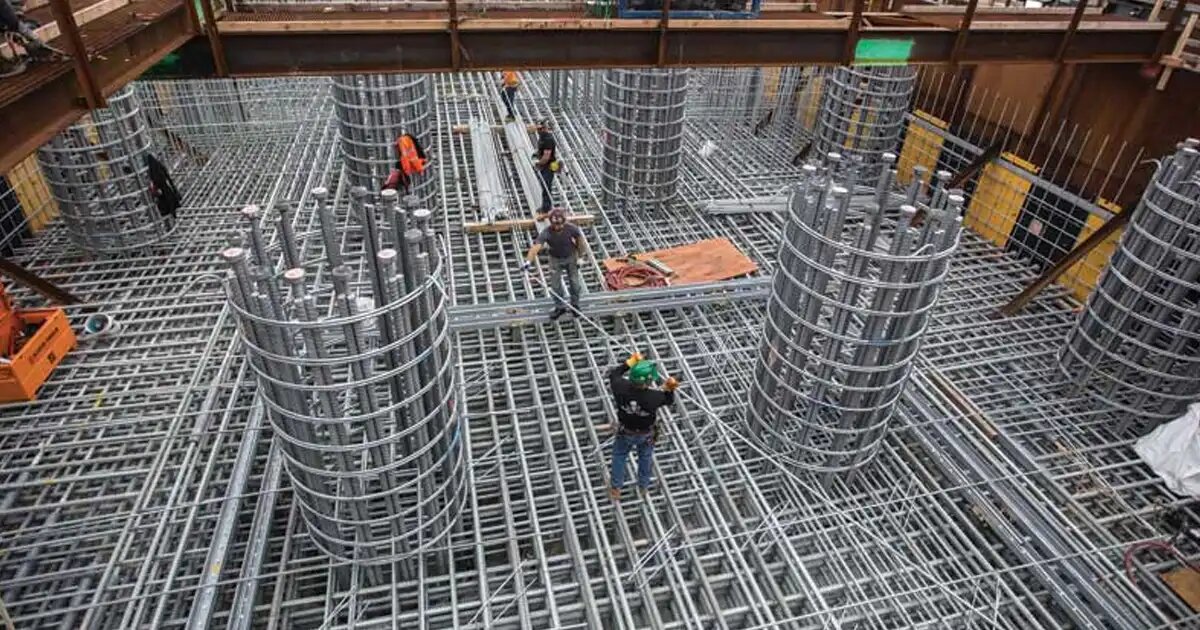 رتبه اول میلگرد ایران در سال ۱۴۰۴؛ کارخانه منتخب بازار