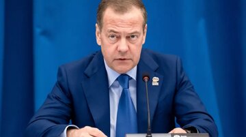 مدودف: آمریکا دشمن ماست/«صلحطلب» پرحرف آنها راه جنگ با روسیه را در پیش گرفت مدودف: آمریکا دشمن ماست/«صلحطلب» پرحرف آنها راه جنگ با روسیه را در پیش گرفت