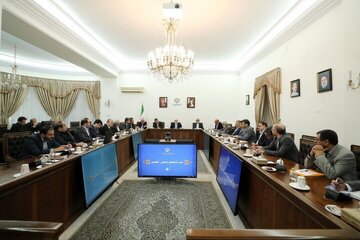 دستور عارف درباره بازسازی آماکن آسیب دیده در جنگ 12 روزه / در بدنه حاکمیتی نباید پایبند نام‌ها و جایگاه‌ها باشیم