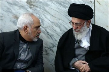 ماجرای گفتگوی ظریف با رهبر انقلاب و کسب اجازه برای خروج از NPT/ رهبری گفتند با خروج از NPT مشکلی ندارم ولی اجازه مذاکره با آمریکا و اسرائیل را نمیدهم ماجرای گفتگوی ظریف با رهبر انقلاب و کسب اجازه برای خروج از NPT/ رهبری گفتند با خروج از NPT مشکلی ندارم ولی اجازه مذاکره با آمریکا و اسرائیل را نمیدهم