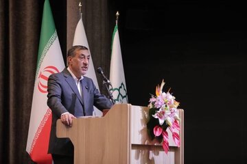 پیام معاون پزشکیان به هیات‌های گزینش: خطاهای کوچک دختران و پسران جوان را بزرگ نکنیم / با مهربانی و صبوری عمل کنیم