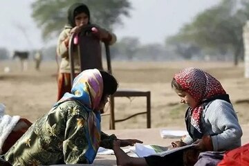 بچه‌هایی که قید مدرسه را زده‌اند / آمارها عمق فاجعه را فریاد می‌زنند
