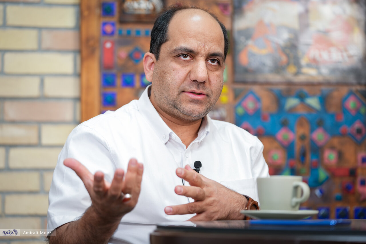 هفته‌ای یک استاد، دانشگاه شریف را ترک می‌کند / سال 1401 به‌استاد گفتند اگر ازدواج نکنی قراردادت تمدید نمی‌شود / «پرسیده بودند بلدی قرآن بخوانی؟» 5