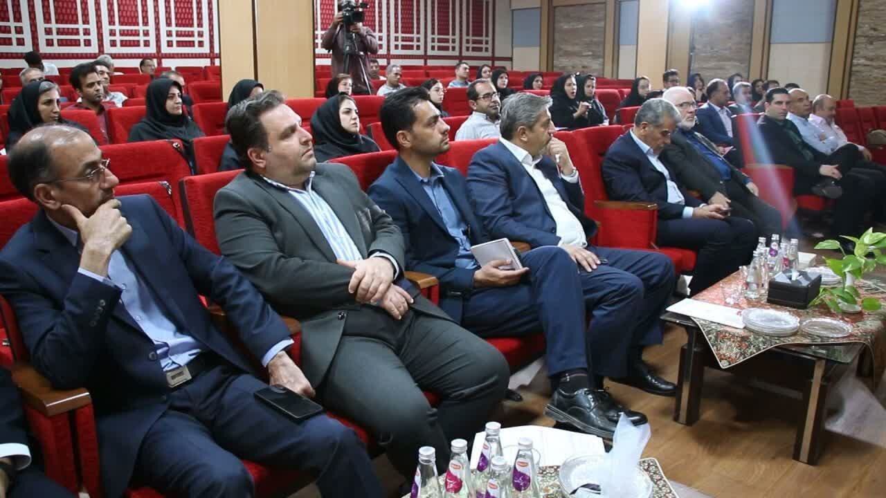 همایش استانی هوش سبز در شهرستان میبد