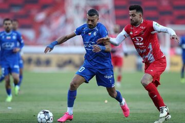دربی تهران در شیراز برگزار می‌شود
