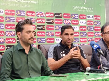 وحید هاشمیان : مصدومان پرسپولیس در حال بازگشتند وحید هاشمیان : مصدومان پرسپولیس در حال بازگشتند
