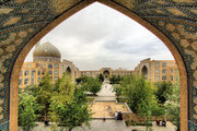 همه امامان معصوم(ع)، «ساسة العباد» بودند