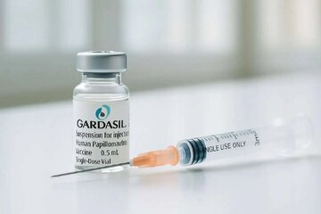 تجارت با واکسن 20 میلیون تومانی در بازار سیاه