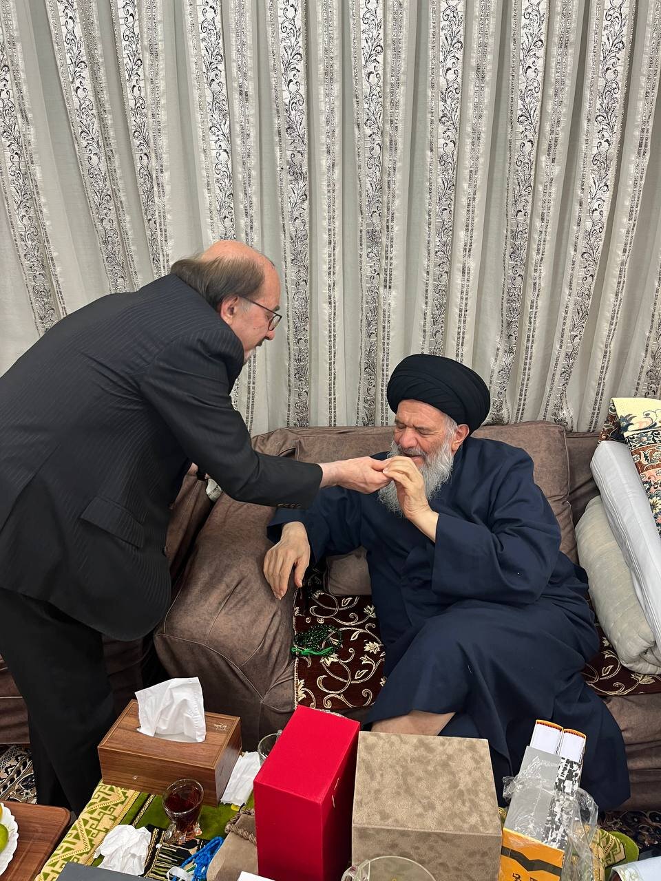 چهره‌ای کم‌نظیر در علوم انسانی