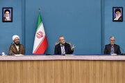 ببینید | اقدام جنجالی صداوسیما : سانسور وزیر ارشاد از کنار رئیس جمهور!