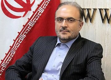نماینده مجلس: اسنپ‌بک‌های داخلی مترصدند تا با افزایش نرخ بنزین قیمت ارز و کالاهای اساسی را افزایش دهند