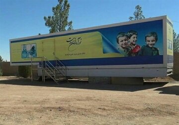 پزشکانی که طعم جهاد را می چشند و می چشانند / این جراحها اتاق عمل شان روی تریلی به مناطق دوردست و محروم می رود