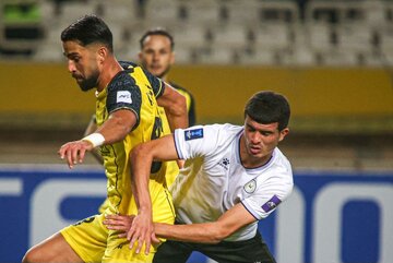 اعلام ترکیب سپاهان مقابل آخال