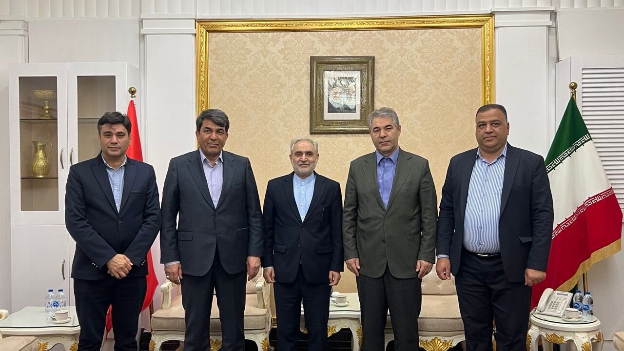 تدوین برنامه منسجم برای "لبخند دنیا به کرمان ۱۴۰۵ "