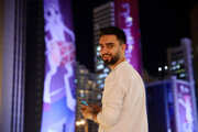 عقابی که با تلفن همراه کنترل می‌شود/ «برفک و تخت یخی»؛ اجرا با بهره‌گیری از عروسک‌های رباتی