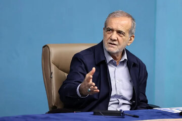 پزشکیان حرفش را تکرار کرد / من از دشمن نمیترسم اما از اختلاف داخلی هراس دارم / نباید ظلم و ستمی به ملت بشود که آنها به ما پشت کنند